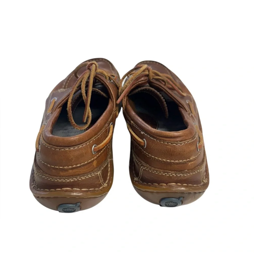 Born stylish durable